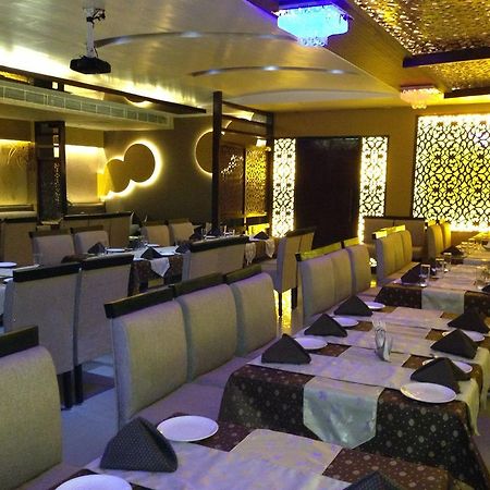 Hotel Silver Stone Ludhiana Luaran gambar