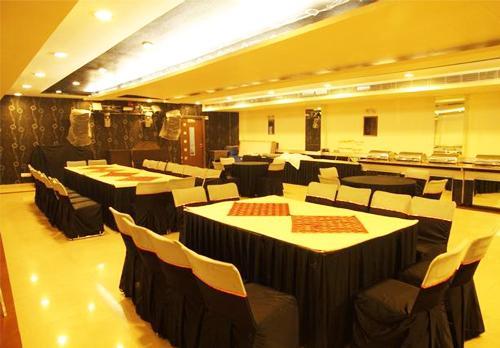 Hotel Silver Stone Ludhiana Luaran gambar