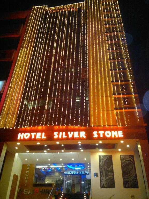 Hotel Silver Stone Ludhiana Luaran gambar
